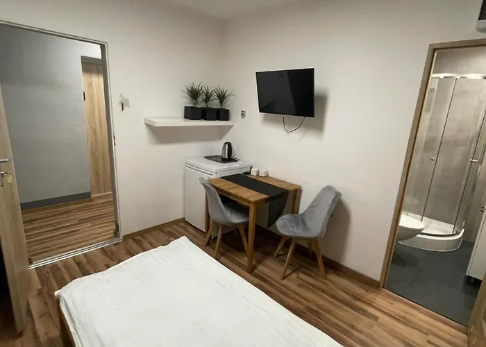 Bytomska Hostel Wrzesnia (Wrzesnia)